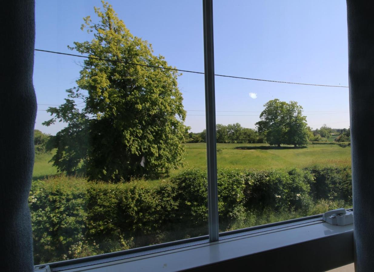 Bed and Breakfast The White Lion At Wicken Milton Keynes Exteriér fotografie